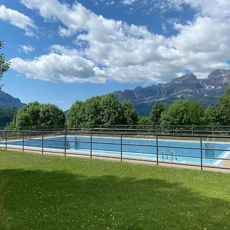 Precioso Apartamento En Zona Residencial Apartman